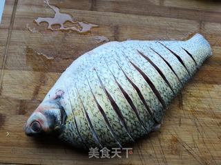 开屏武昌鱼的做法步骤:2