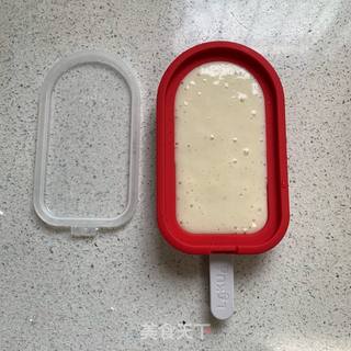 香蕉酸奶棒冰的做法步骤:4