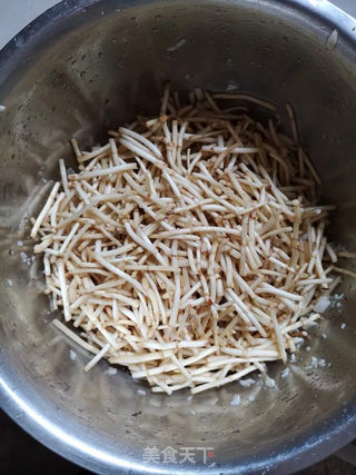 “凉菜”凉拌折耳根的做法步骤:3