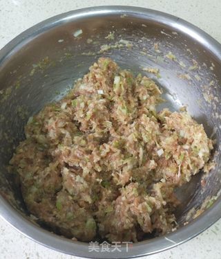 水饺的做法步骤:7