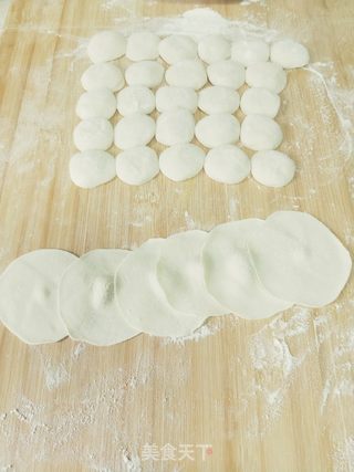 水饺的做法步骤:12
