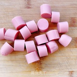 火腿肠虾仁意面的做法步骤:3