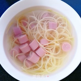 火腿肠虾仁意面的做法步骤:10
