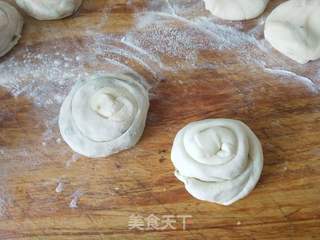 葱油饼的做法步骤:11