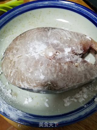 酱油马鲛鱼块的做法步骤:2