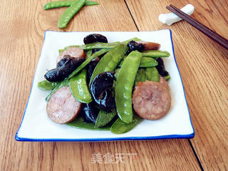 香肠炒荷兰豆的做法步骤:10