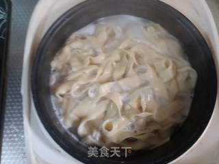 炒宽面的做法步骤:9