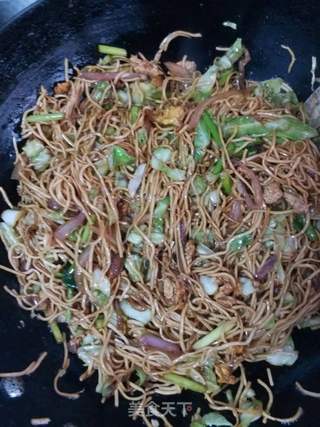 炒熟面条的做法步骤：11