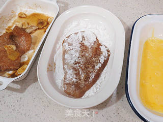 好吃不油腻的~~【无油烤鸡排】的做法步骤：9