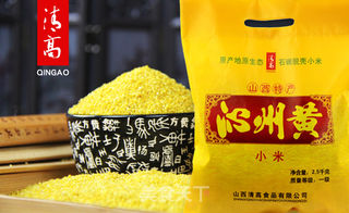 比起赏花，我更想喝美颜养胃的玫瑰冰糖黄小米粥的做法步骤：1