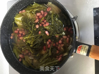 春笋雪菜煮花生米的做法步骤：5