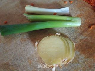 猪肉胡萝卜杏鲍菇水饺的做法步骤:3