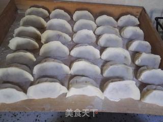 猪肉胡萝卜杏鲍菇水饺的做法步骤:21