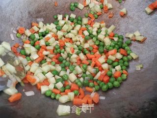 酱油鸡蛋炒饭的做法步骤:17