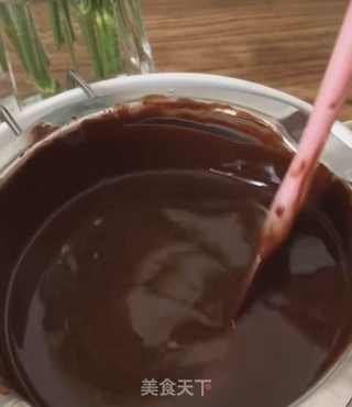 网红梦龙雪糕做法,夏天再也不用出门买了,几个步骤,轻松做一冰箱!的做法步骤:6