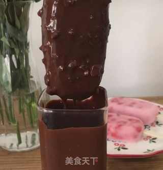 网红梦龙雪糕做法,夏天再也不用出门买了,几个步骤,轻松做一冰箱!的做法步骤:9