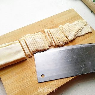 手擀鸡蛋面的做法步骤:8