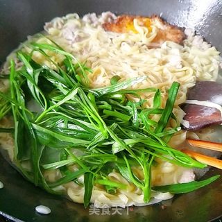 手擀鸡蛋面的做法步骤:17