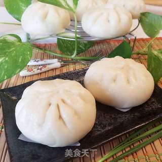 韭菜虾仁猪肉包子的做法步骤:16