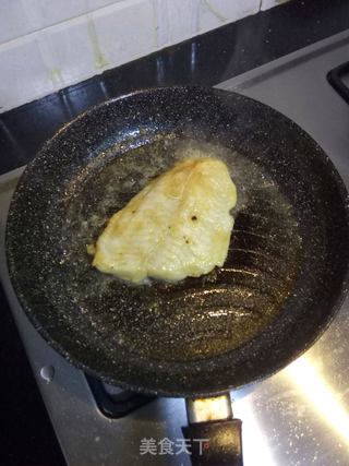 香煎龙利鱼柳的做法步骤:3