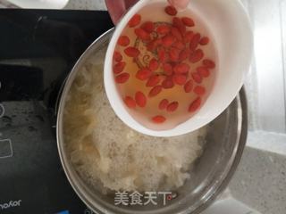 冰糖银耳雪梨羹的做法步骤:5