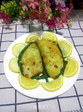 香煎龙利鱼柳的做法步骤:6