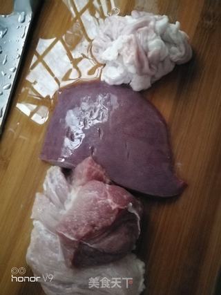 猪杂粥的做法步骤：1