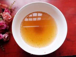 火腿肠葱花鸡蛋饼的做法步骤:3