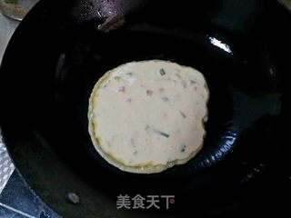 火腿肠葱花鸡蛋饼的做法步骤:10