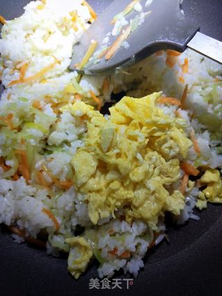蒜香双丝蛋炒饭的做法步骤:23