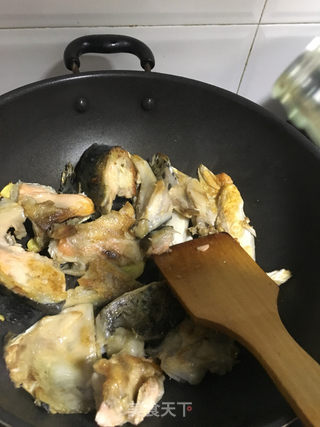 孜然三文鱼头的做法步骤：5