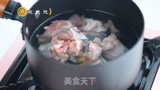 虫草花猪骨汤的做法步骤:3