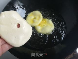 炸葱油饼的做法步骤:19