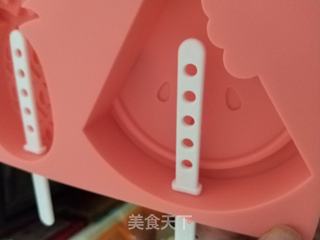 百香果芒果冰棒的做法步骤:10