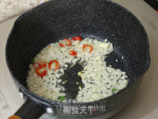 蒜蓉花蛤烤金针菇的做法步骤:4