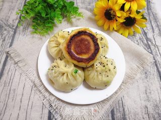 杂粮猪肉酸菜水煎包的做法步骤:24