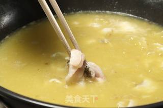 秘制酸菜鱼的做法步骤:28