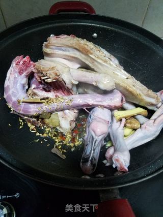 碌鹅的做法步骤:6
