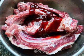 叉烧烤排骨#肉食.荤菜#的做法步骤:2