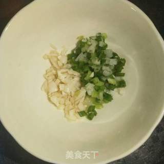黄磊老师同款拌面——手残党在家也可以轻松做!的做法步骤:2