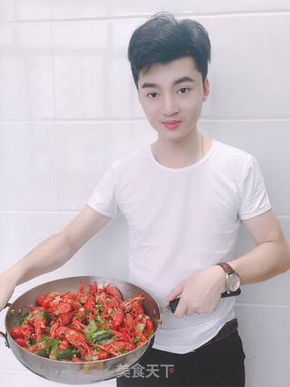 蒜香小龙虾的做法步骤:9