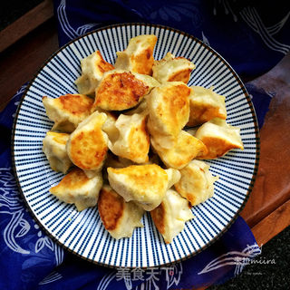 芹菜煎饺的做法步骤:10