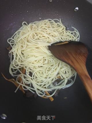 黑椒牛肉意大利面的做法步骤:9