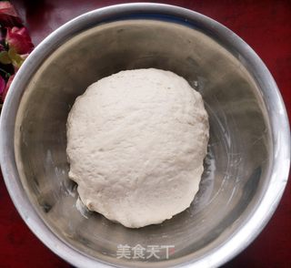 烙发面葱花饼的做法步骤：1