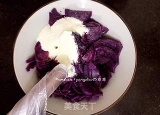 紫薯饼的做法步骤:4