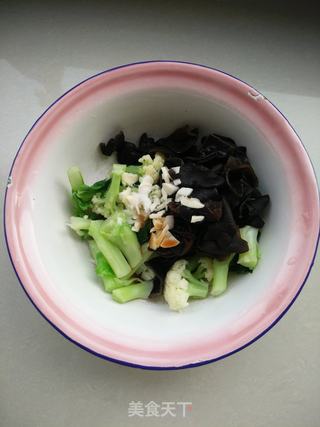 油泼菜花的做法步骤:5