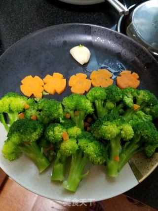 西兰花低脂早餐的做法步骤:7