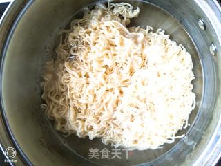 美味的懒人拌面的做法步骤:4