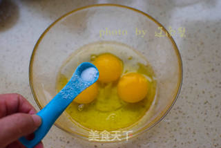 虾仁蒸蛋的做法步骤:2