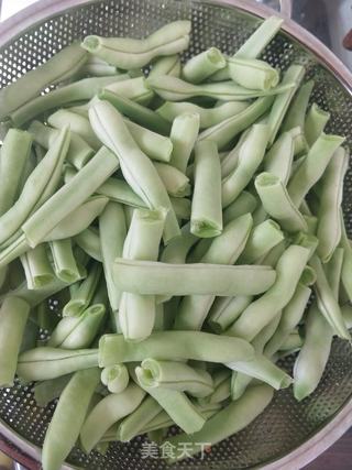 排骨豆角焖面?的做法步骤:2